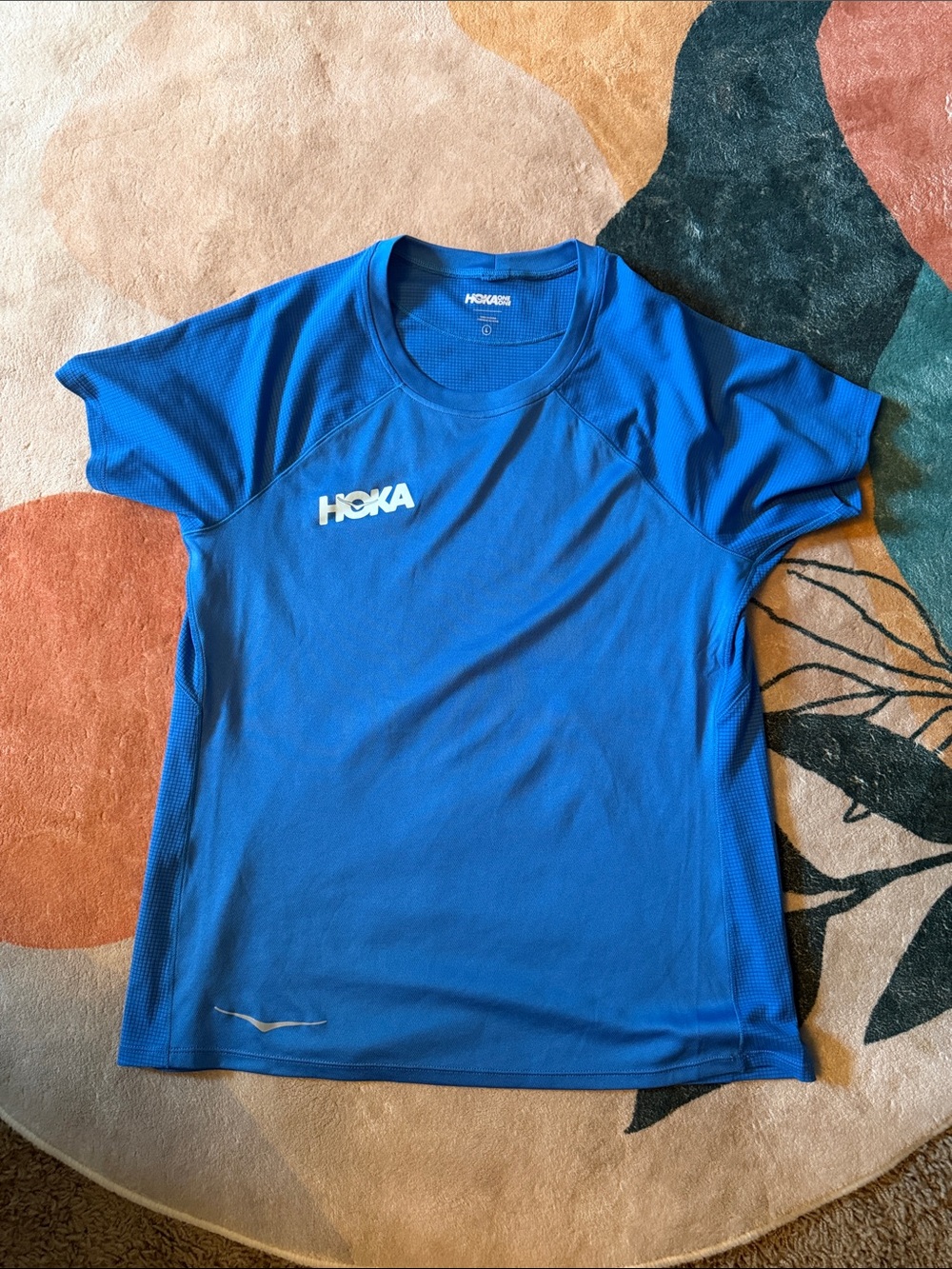 Hoka ONE Running top.  Wms. Large .